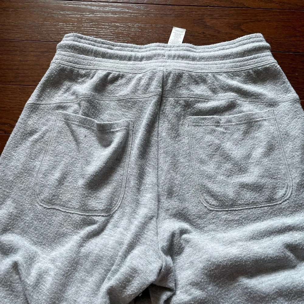 ALO Yoga Heather Gray Sweatpants
